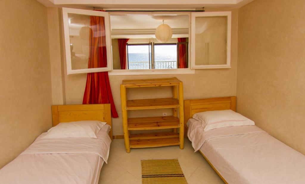 Dfrost Almugar Surf And Yoga Taghazout Exterior foto